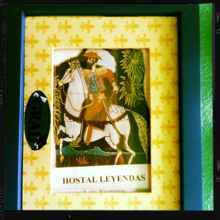 לאון Hostal Leyendas מראה חיצוני תמונה