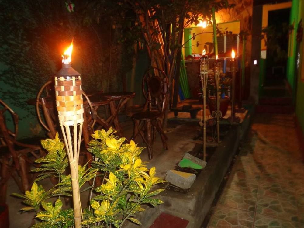 לאון Hostal Leyendas מראה חיצוני תמונה